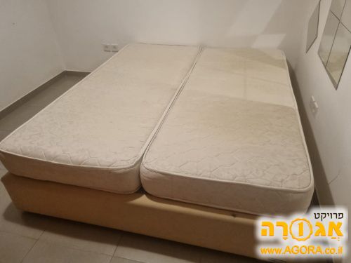 מיטה זוגית עם 2 מזרנים