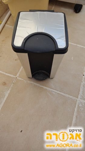פח אשפה לחדר