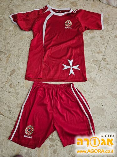 חליפת כדורגל