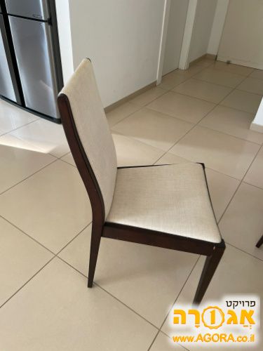6 כסאות
