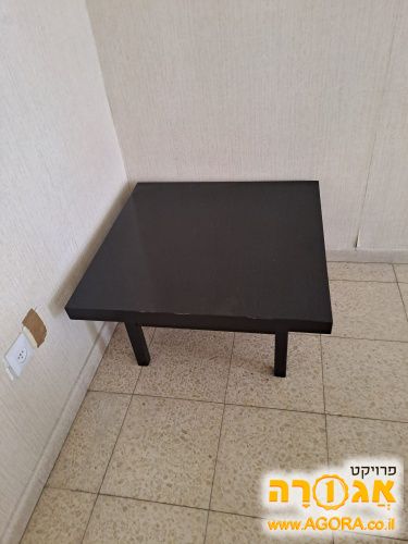 שולחן קפה פינתי