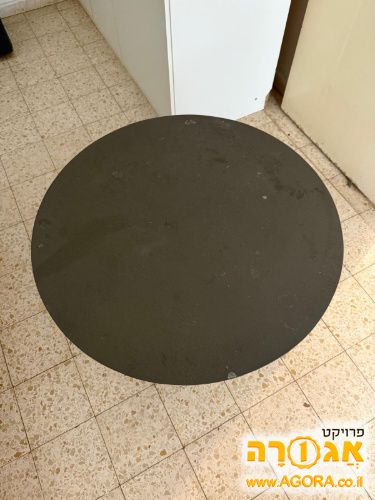 שולחן