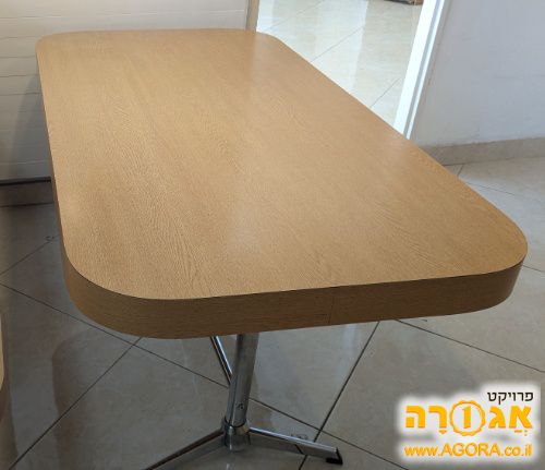 שולחן למטבח /פינת אוכל