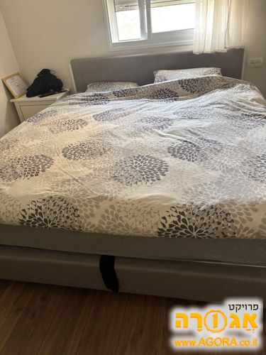 מיטה זוגית