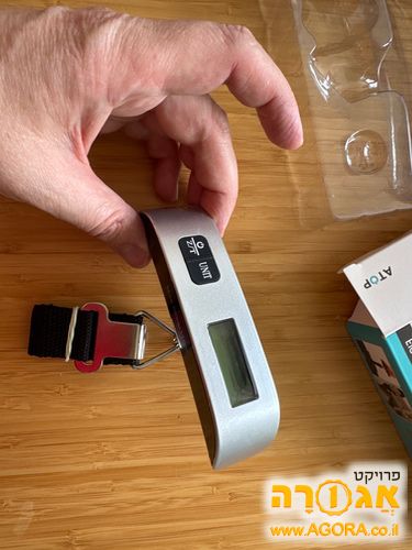 מד משקל מזוודות