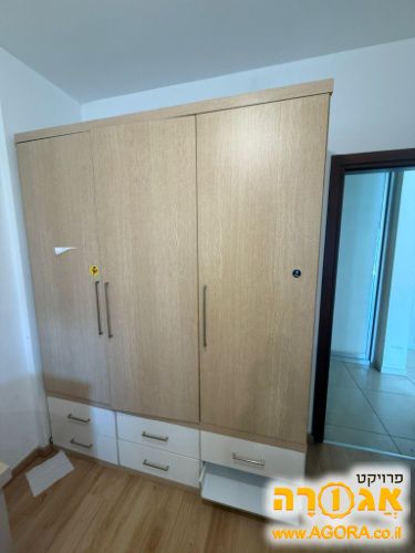 ארון לחדר ילדים