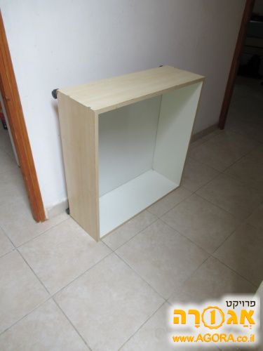 ארגז מצעים או משחקים מתאים למיטת תינוק