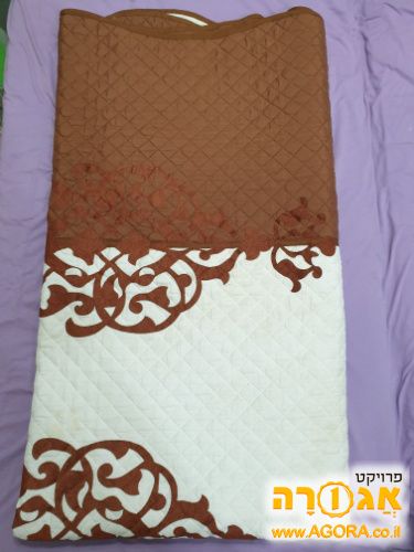 כיסוי למיטה זוגית