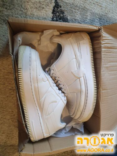 נעלי נייקי לבן נשים