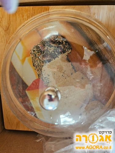 כלי אחסון לגבינות קשות
