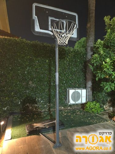 מתקן כדורסל