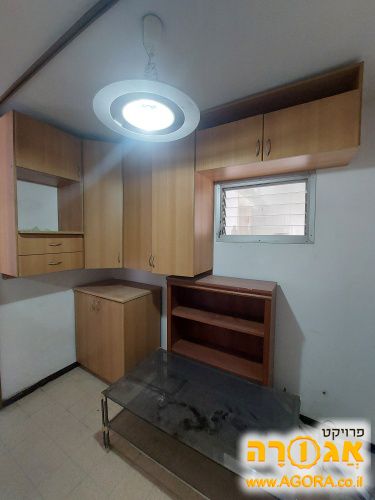 שולחן סלון זכוכית