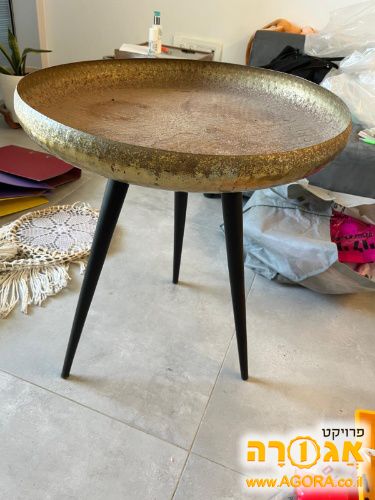 שולחן צד