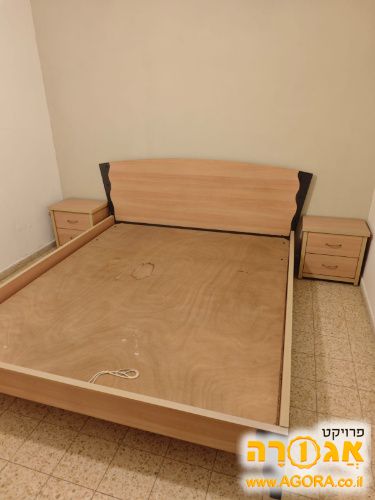 בסיס למיטה