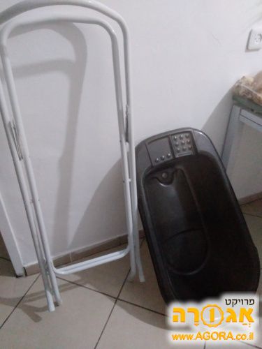 מעמד אמבטיה לתינוק