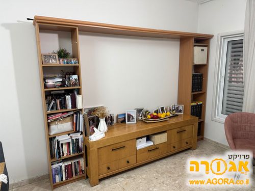 ארון ספריה מסגרת