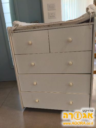 שידת החתלה