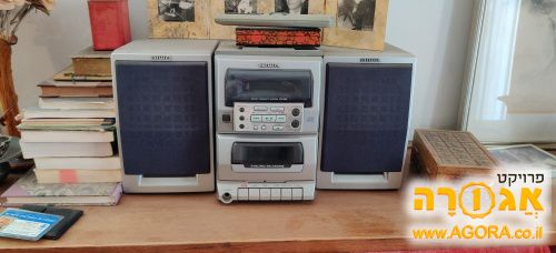 מכשיר רדיו-טייפ-דיסק