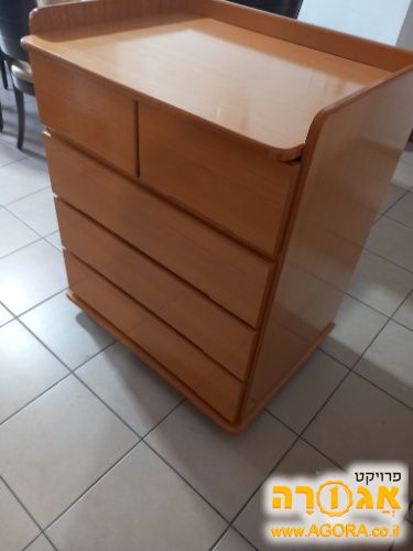שידת החתלה