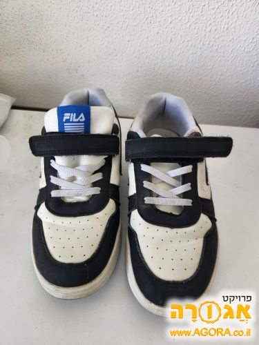 נעלי ספורט