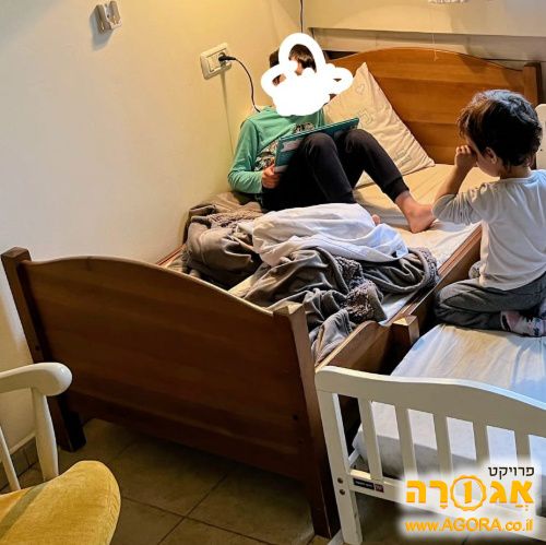 מיטת מעבר מתכווננת