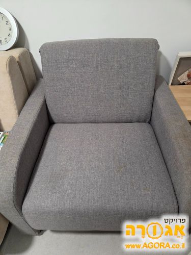 כורסה נפתחת למיטה