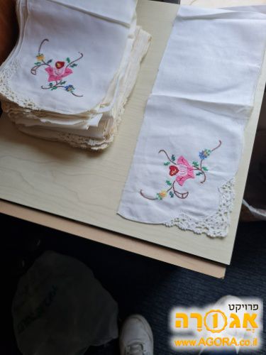 למלאכת יד פינות בד רקמה עב-יד