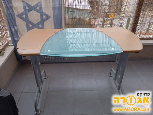 שולחן כתיבה
