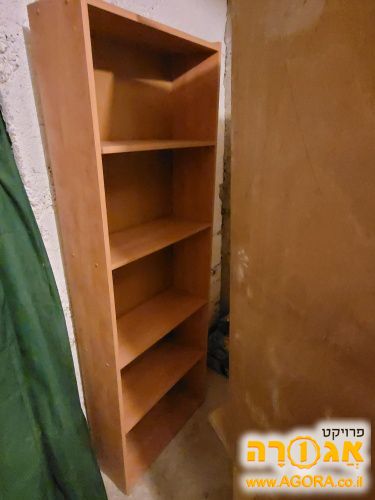 כוננית ספרים