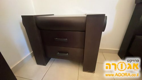 שידה וקומודה