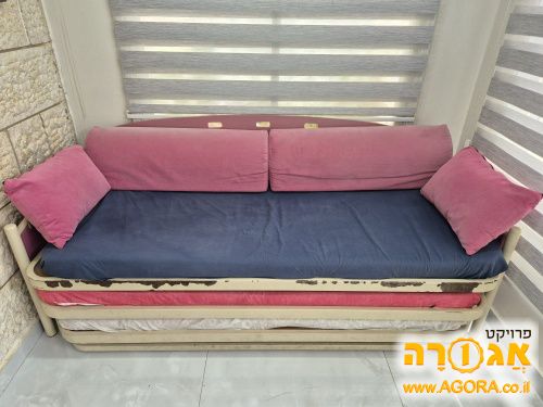 מיטת נוער 3 קומות