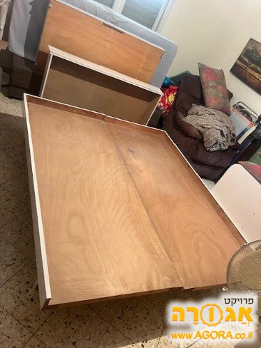 מיטה זוגית