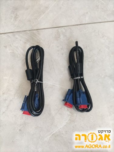 שני כבלי vga