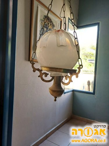 מנורה עתיקה