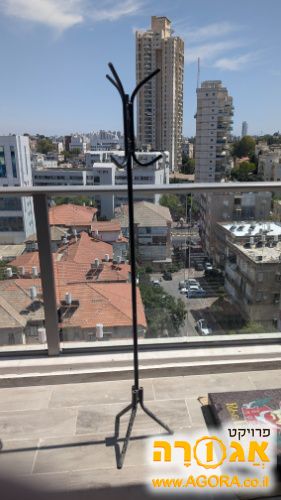 מתלה מעילים שחור