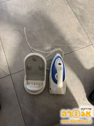 מגהץ נשלף