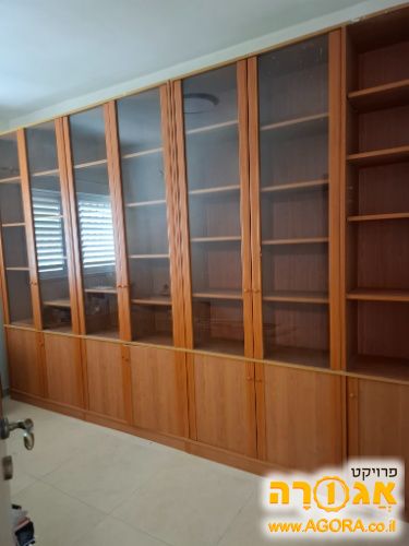 ארון קיר