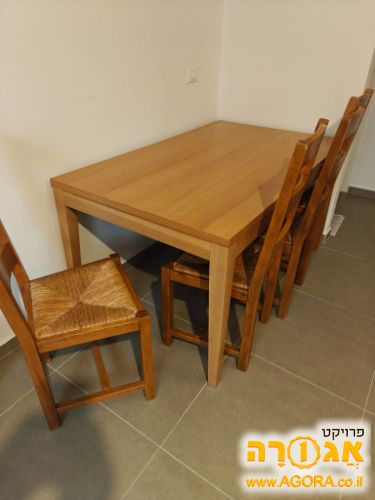 שולחן אוכל מצב מעולה