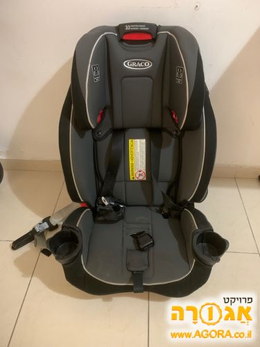 כסא ילדים לרכב