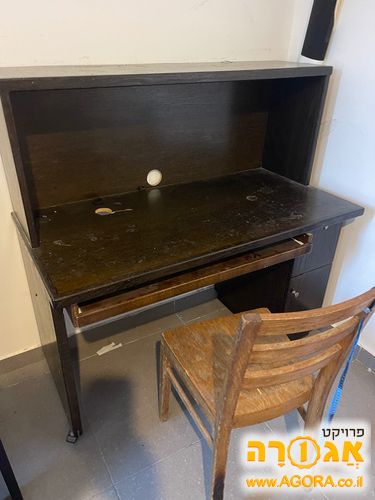 שולחן כתיבה