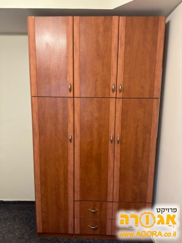 ארון עץ איכותי 4 דלתות + מגירות - שמור מ