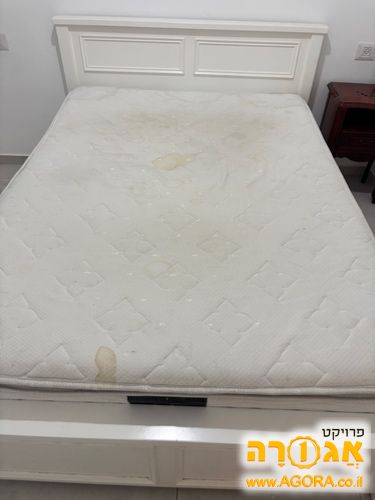 מזרן שינה מזרון 140 ס"מ מצב טוב