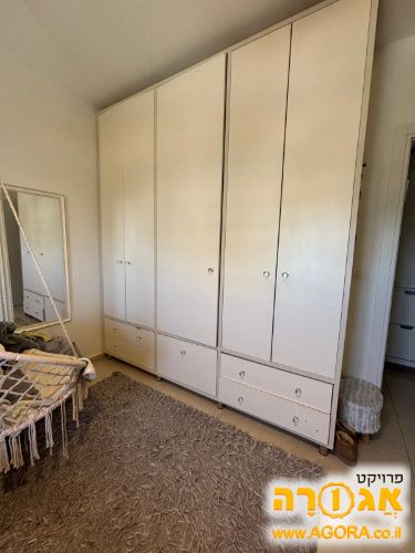ארון קיר