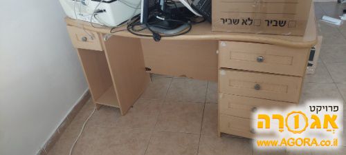 שולחן מחשב