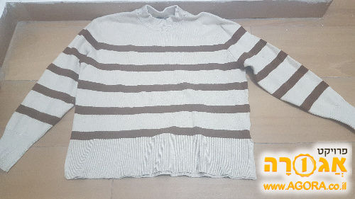 👕 סוודר עם פסים