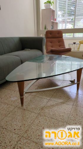 שולחן סלון מזכוכית