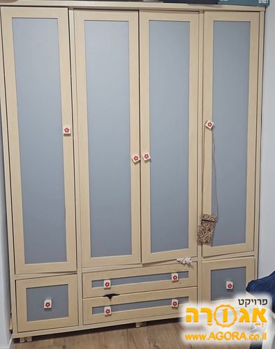 ארון