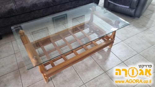 שולחן סלון מעץ טיק + זכוכית מחוסמת