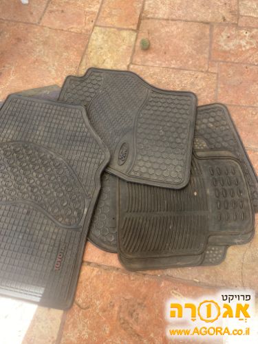 שטיחים לרכב
