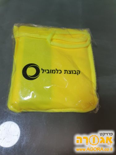 אפוד זוהר לרכב